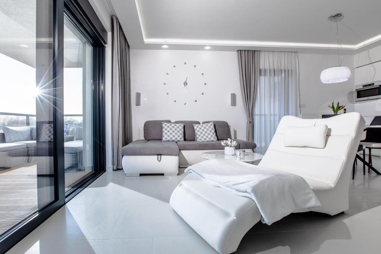 Apartament Luksusowy 23 Gardenia Dziwnow Z Widokiem Na Morze Epapartamenty Экстерьер фото